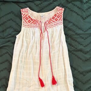 Max Studio White and Red Embroidered Sleeveless Blouse